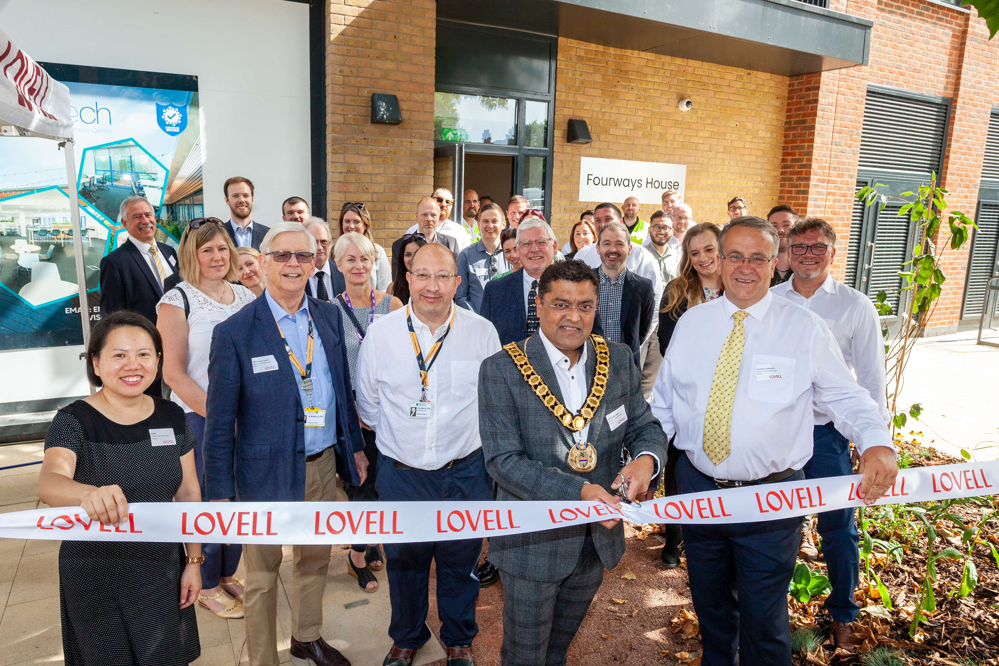 Mayor, Councillor and staff from WHBC cutting the ribbon at One Town Centre