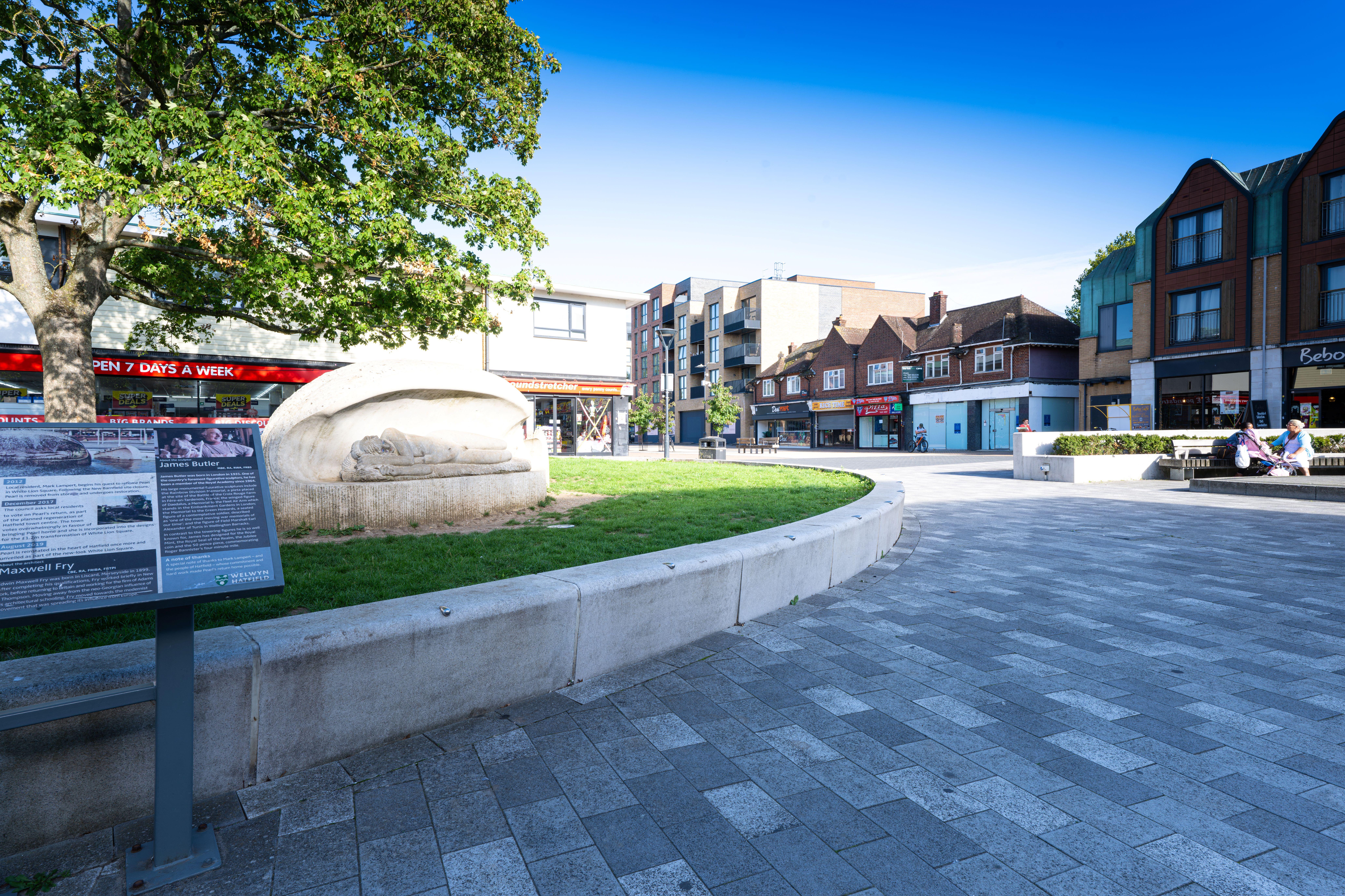 White lion square